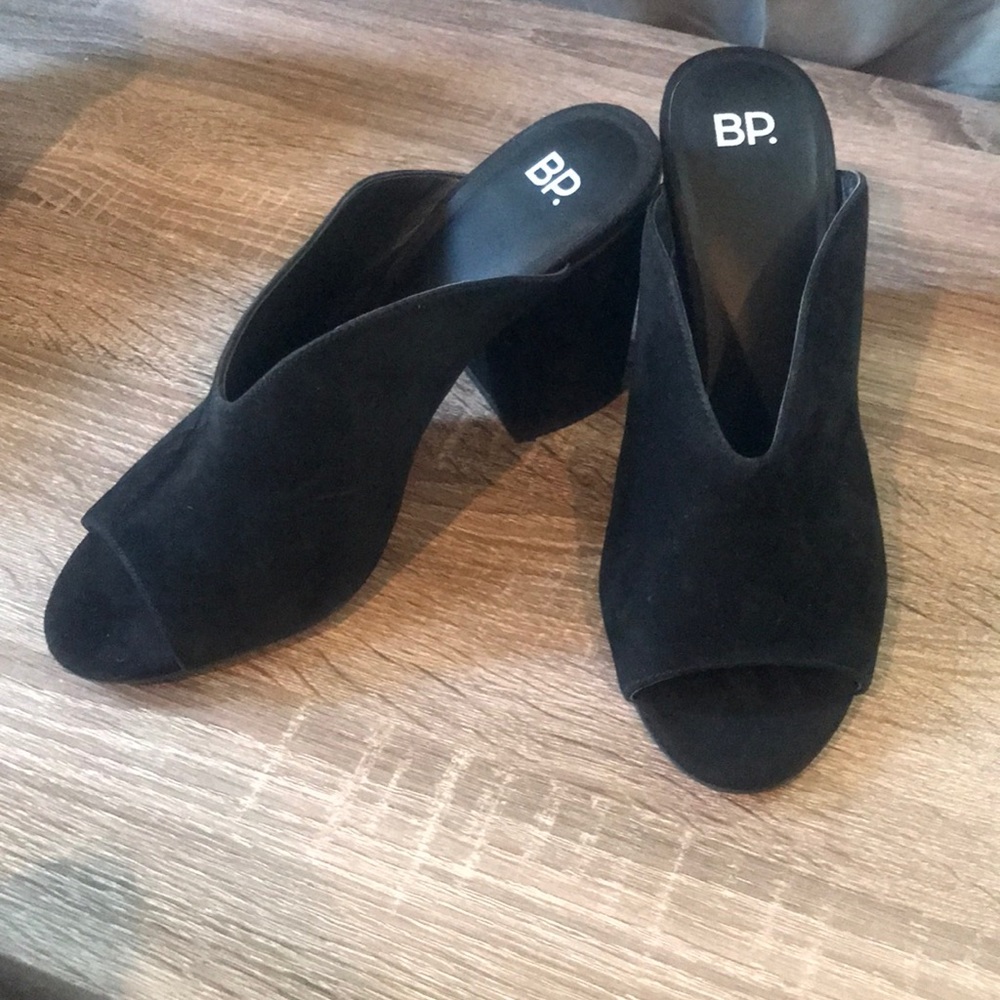 BP. Toni Mules, only worn twice!